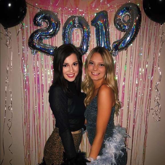 Meet your Posher, Audrey - Picture 3 of 4